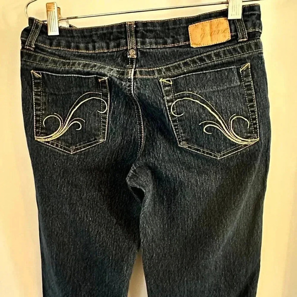 Grane Jeans Juniors Size 7 Regular Waist Boot Cut 5 Pocket Dark Blue Wash EUC - Picture 6 of 13